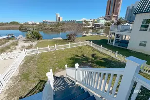 210 W 8th St, Gulf Shores, AL 36542 - Photo 10