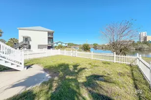 210 W 8th St, Gulf Shores, AL 36542 - Photo 6