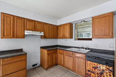 806 E Verbena Avenue, Foley, AL 36535 - Photo 8