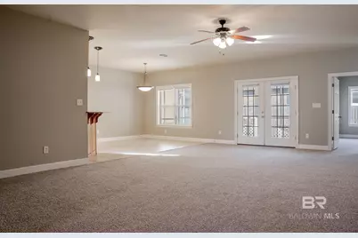 7888 Park Place Dr S, Mobile, AL 36609 - Photo 6