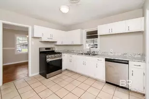 70 Picardy St, Mobile, AL 36607 - Photo 6