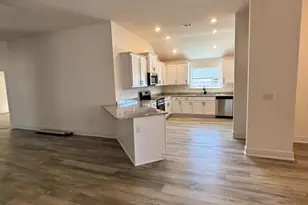 624 Mayflower Dr, Foley, AL 36535 - Photo 6