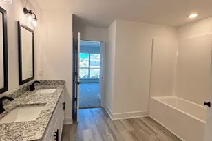 624 Mayflower Dr, Foley, AL 36535 - Photo 12