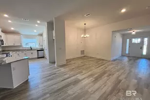 624 Mayflower Dr, Foley, AL 36535 - Photo 2