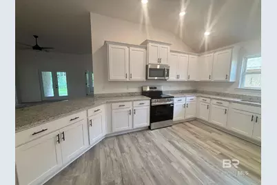 624 Mayflower Drive, Foley, AL 36535 - Photo 2