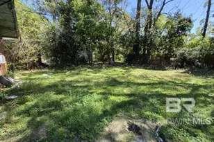 2207 Roberta Dr, Mobile, AL 36617 - Photo 14