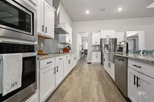 1700 Gwin Ct, Mobile, AL 36695 - Photo 14