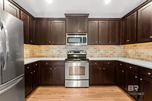 504 Charing Cross St, Fairhope, AL 36532 - Photo 10