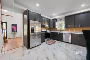 300 Volanta Ave, Fairhope, AL 36532 - Photo 18