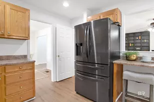 4404 N Monarch Dr, Mobile, AL 36609 - Photo 18