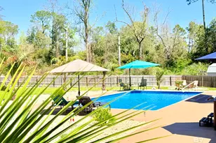 22121 Nelson St, Robertsdale, AL 36567 - Photo 2