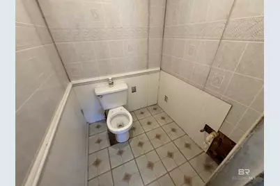 322 E 4th Street, Atmore, AL 36502 - Photo 8