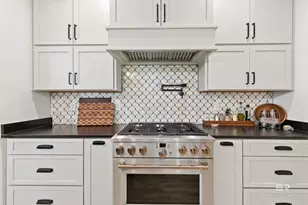 711 Deer Ave, Daphne, AL 36526 - Photo 32