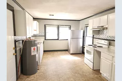 706 E Horner Street, Atmore, AL 36502 - Photo 12