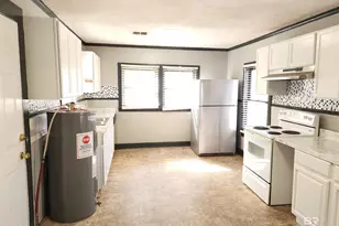 706 E Horner St, Atmore, AL 36502 - Photo 12