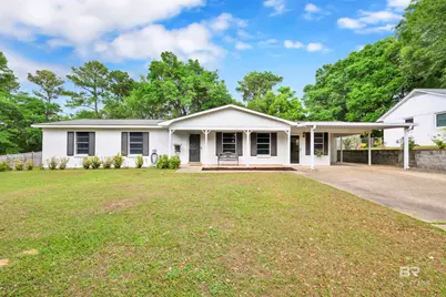 415 Rosa Avenue, Fairhope, AL 36532 - Photo 1
