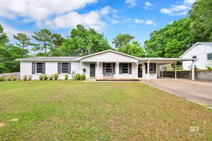 415 Rosa Ave, Fairhope, AL 36532 - Photo 1
