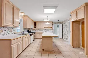 415 Rosa Ave, Fairhope, AL 36532 - Photo 10