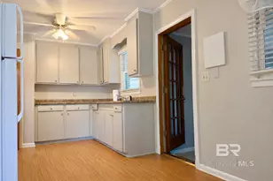 402 N Forest Hill Dr, Brewton, AL 36426 - Photo 4