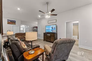 692 Mayflower Dr, Foley, AL 36535 - Photo 10