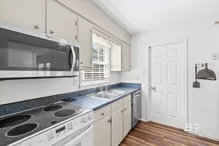 3400 Sherringham Dr, Mobile, AL 36609 - Photo 8