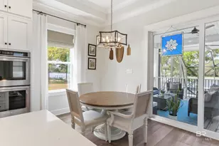 724 W Canal Dr, Gulf Shores, AL 36542 - Photo 10