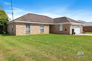23550 Harvest Creek Dr, Robertsdale, AL 36567 - Photo 1