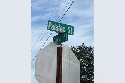 303 Palafox Street, Flomaton, AL 36441 - Photo 2