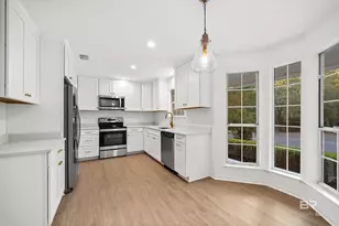 9 Azalea Ct, Fairhope, AL 36532 - Photo 10