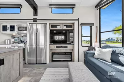 815 Vacation Circle, Foley, AL 36535 - Photo 8