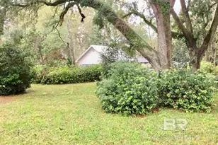 416 S Section St, Fairhope, AL 36532 - Photo 4