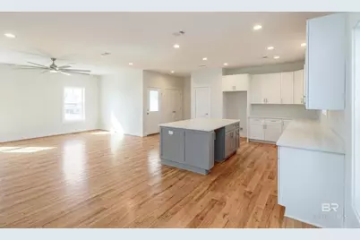 390 E 1st Avenue, Gulf Shores, AL 36542 - Photo 8