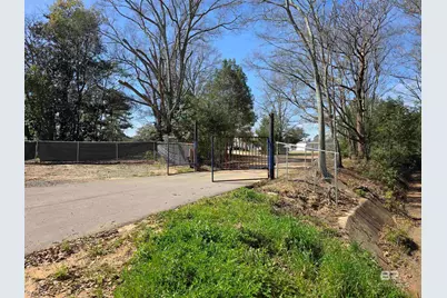 22195 Cedar Street, Robertsdale, AL 36567 - Photo 10