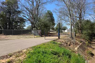 22195 Cedar St, Robertsdale, AL 36567 - Photo 10