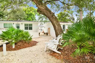 208 E 22nd Ave, Gulf Shores, AL 36542 - Photo 2