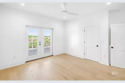 417 E 2nd Avenue, Gulf Shores, AL 36542 - Photo 32