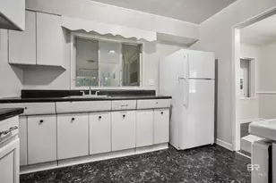 3014 Farcott St, Mobile, AL 36606 - Photo 8