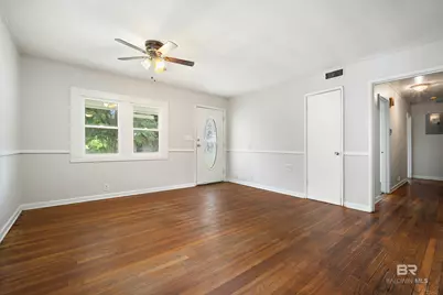 3014 Farcott Street, Mobile, AL 36606 - Photo 6