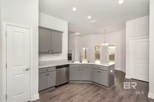 6632 Monarch Cir, Mobile, AL 36618 - Photo 10