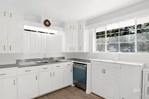 3321 Fairfield Rd, Mobile, AL 36605 - Photo 4