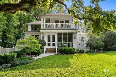 204 N Bayview Street, Fairhope, AL 36532 - Photo 2