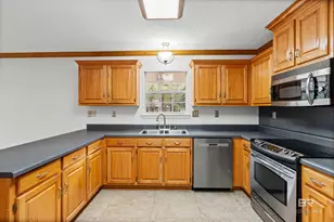 10140 Lakeview Rd, Bay Minette, AL 36507 - Photo 12