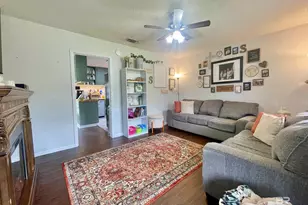 609 E Pine St, Atmore, AL 36502 - Photo 4