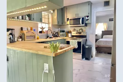 609 E Pine Street, Atmore, AL 36502 - Photo 8