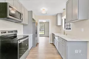 42150 Carlee Ln, Bay Minette, AL 36507 - Photo 10