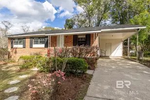 53 Young St, Fairhope, AL 36532 - Photo 2