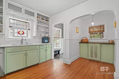 165 S Fulton Street, Mobile, AL 36606 - Photo 8