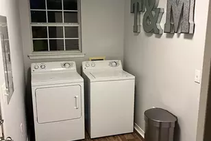 410 E 10th St, Bay Minette, AL 36507 - Photo 10