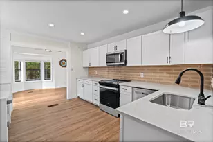 410 Frederick Ave, Fairhope, AL 36532 - Photo 6