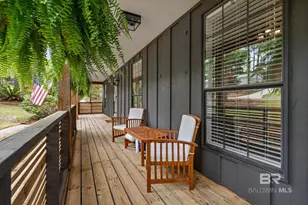 410 Frederick Ave, Fairhope, AL 36532 - Photo 2